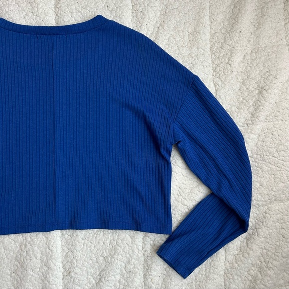Urban Heritage Blue Long Sleeve Crop Shirt - Picture 10 of 11